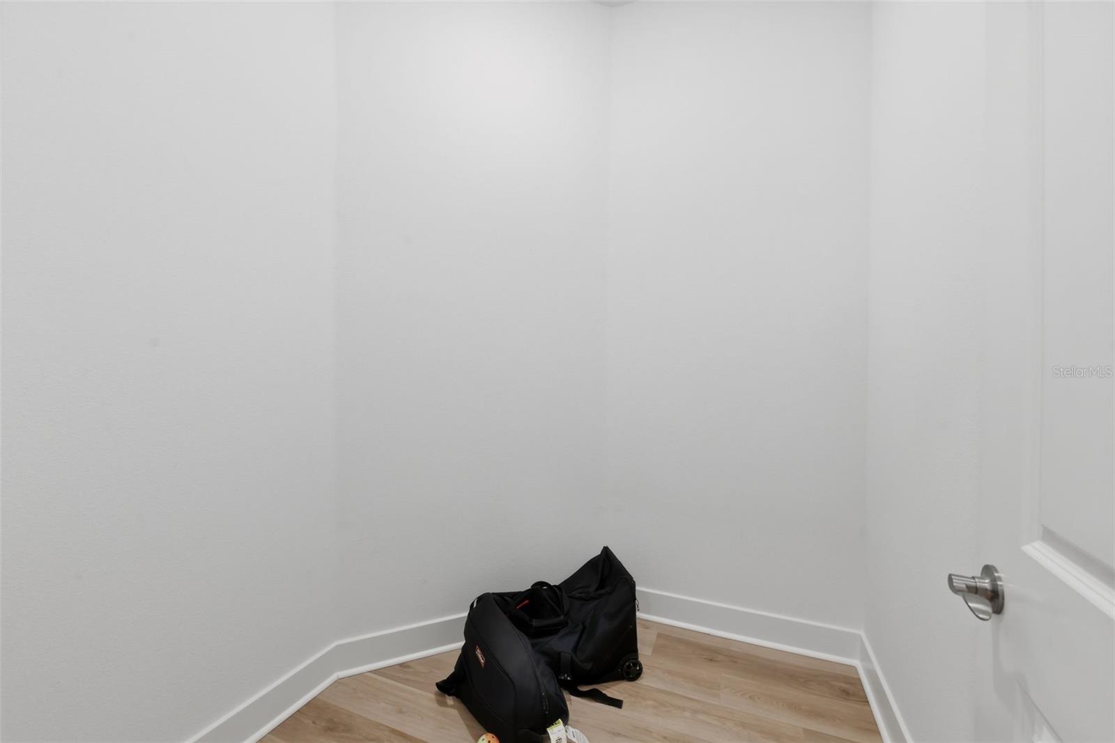 WATERSET WOLF CRK PH G1 & 30TH - Residential