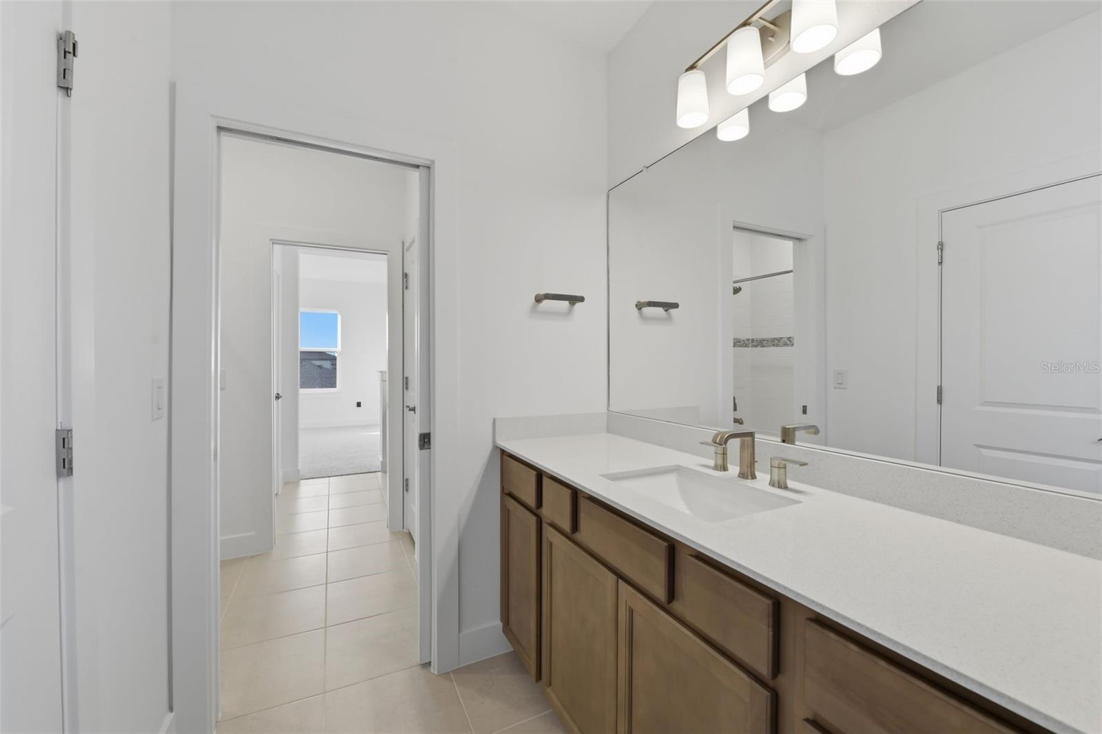 WATERSET WOLF CRK PH G1 & 30TH - Residential