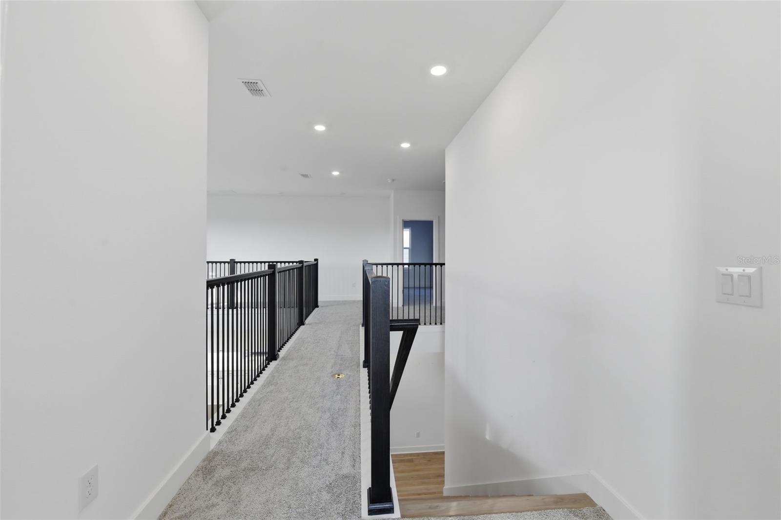 WATERSET WOLF CRK PH G1 & 30TH - Residential