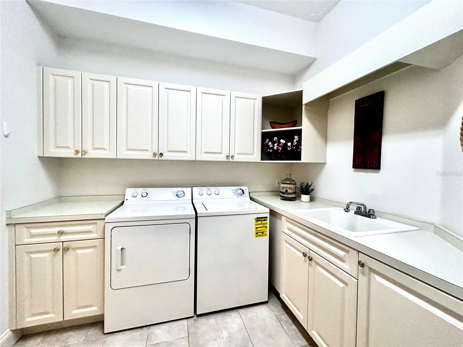 LAKE GERALDINE - Residential