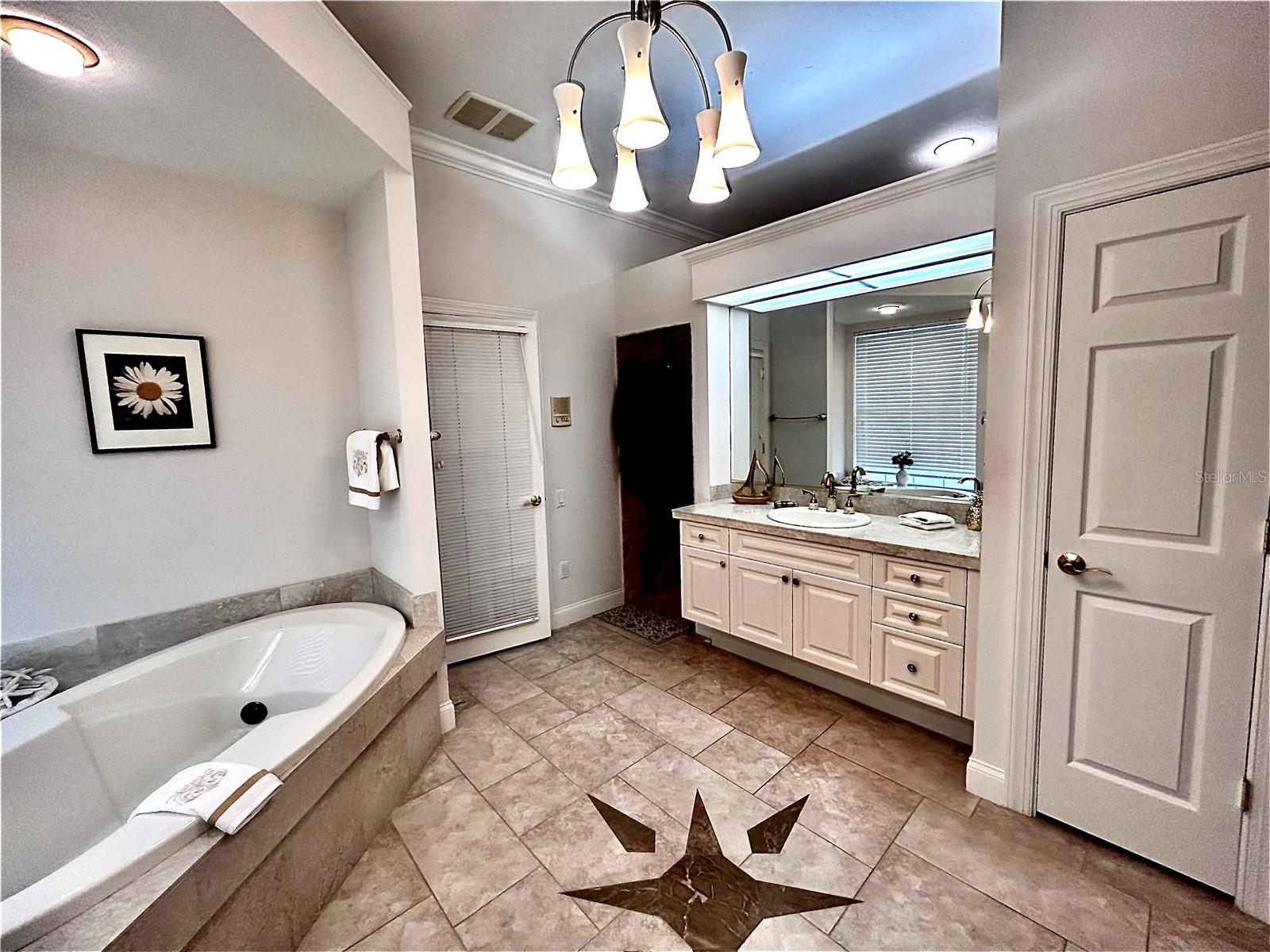 LAKE GERALDINE - Residential