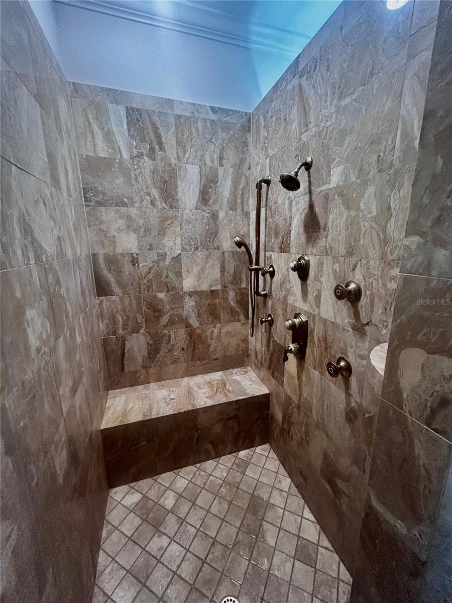 LAKE GERALDINE - Residential