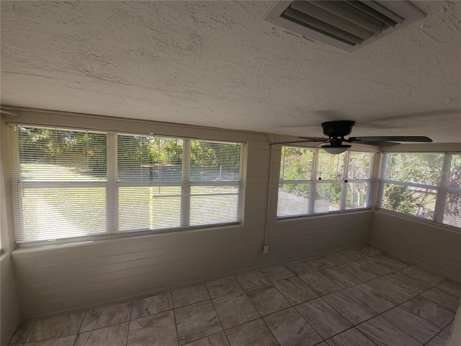 MASON HEIGHTS SEC 02 - Residential Lease