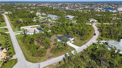 A home in PORT CHARLOTTE