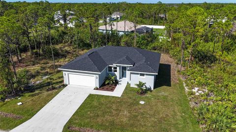 A home in PORT CHARLOTTE