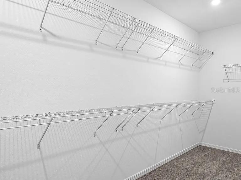 ROYAL HIGHLANDS - Residential