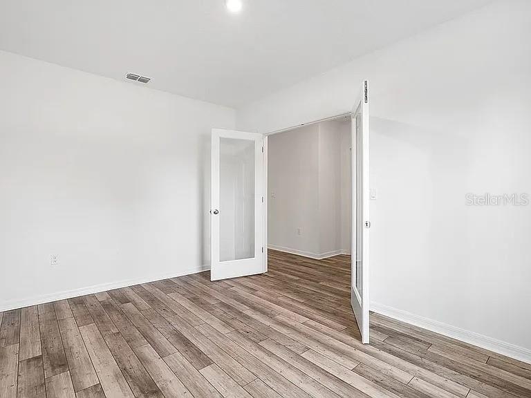 ROYAL HIGHLANDS - Residential