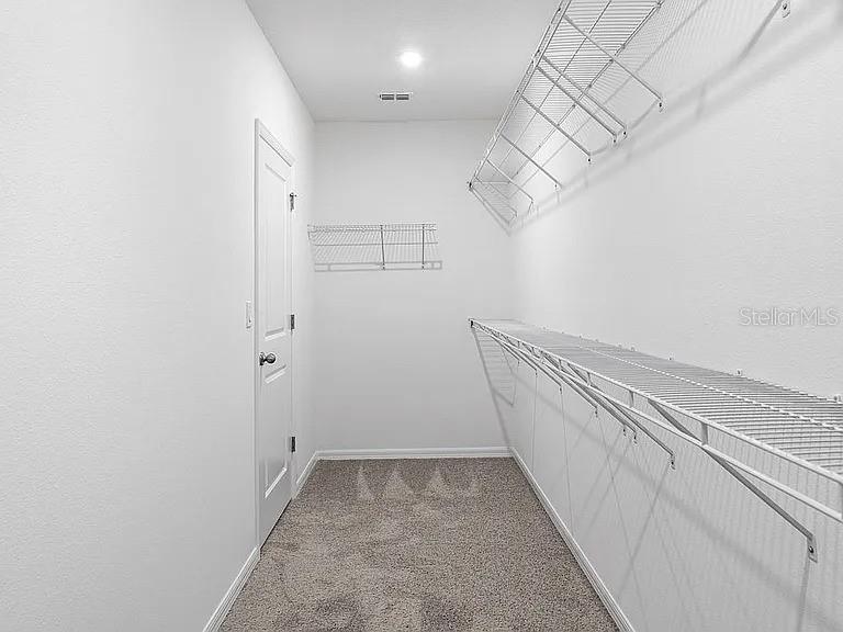 ROYAL HIGHLANDS - Residential