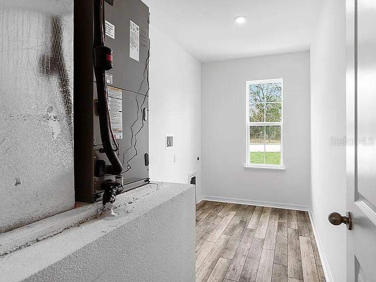 ROYAL HIGHLANDS - Residential