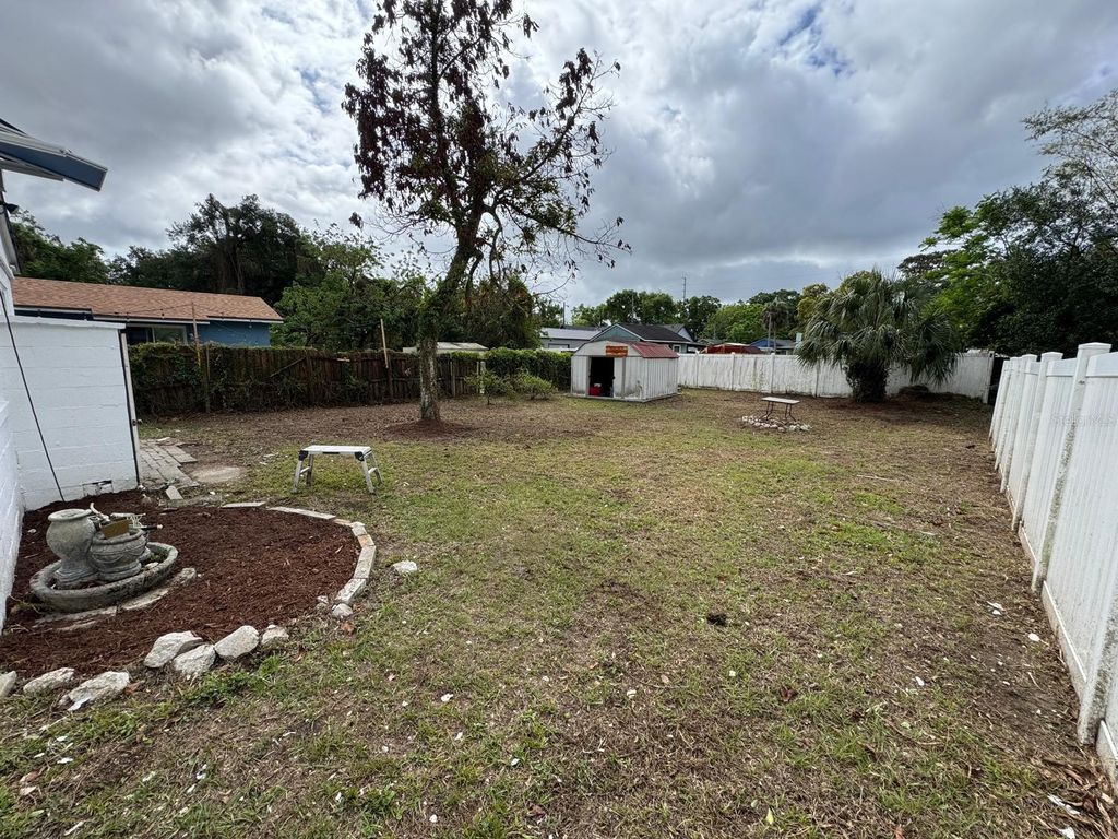 Photo of 2014 Page Avenue, Orlando, FL 32806 (MLS # O6397872)