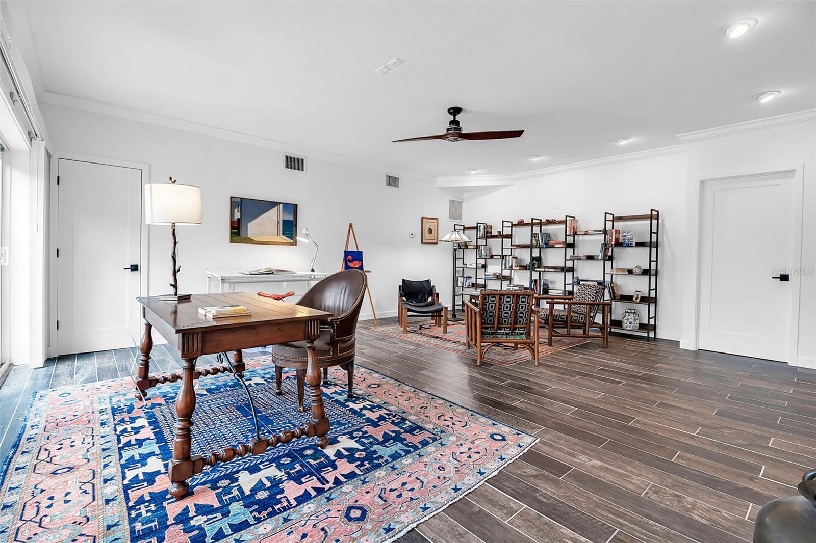 GOLDEN BEACH - Residential