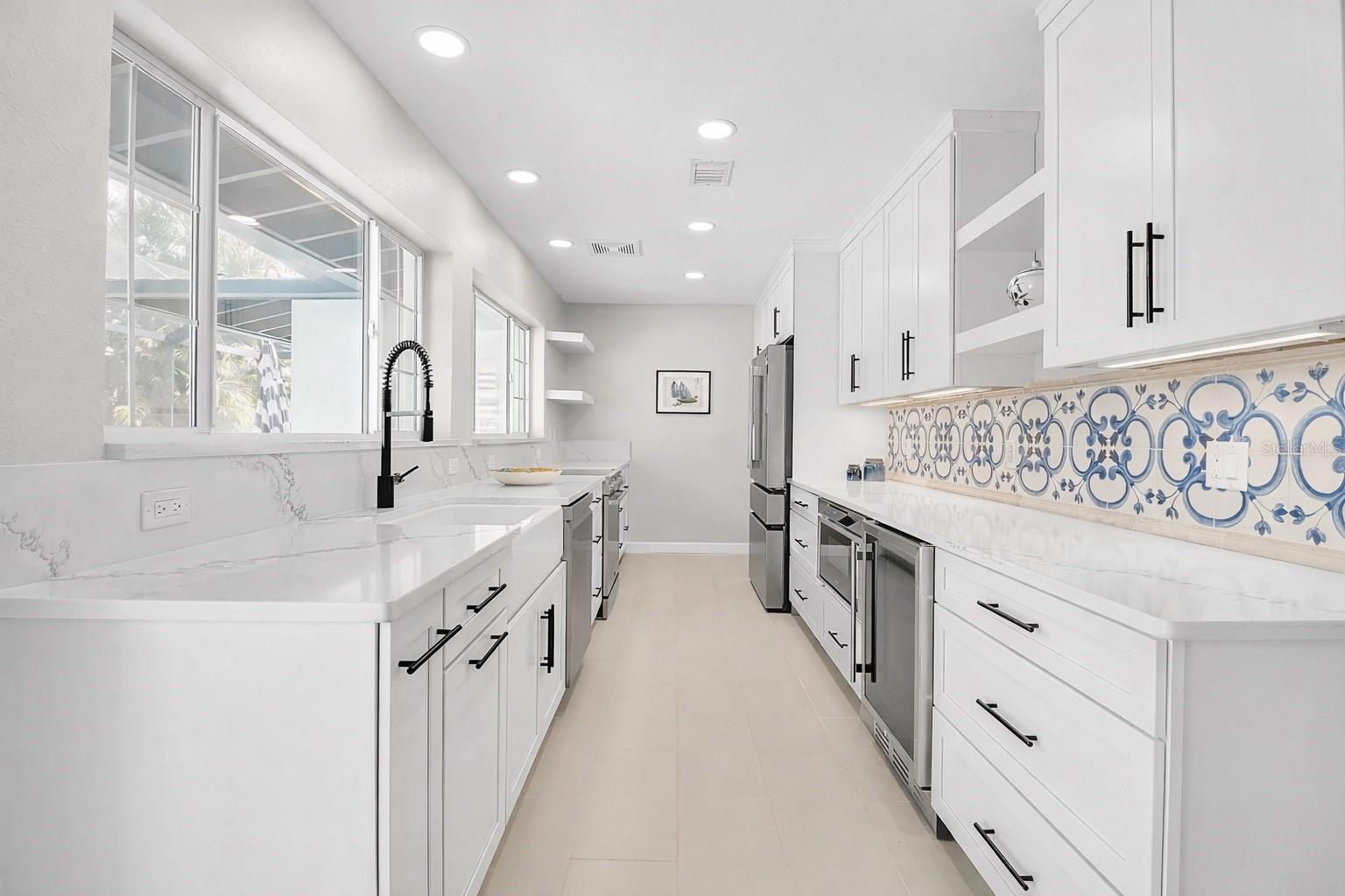 608 GARDENIA DRIVE, VENICE, FL, 34285 4 608 GARDENIA DRIVE