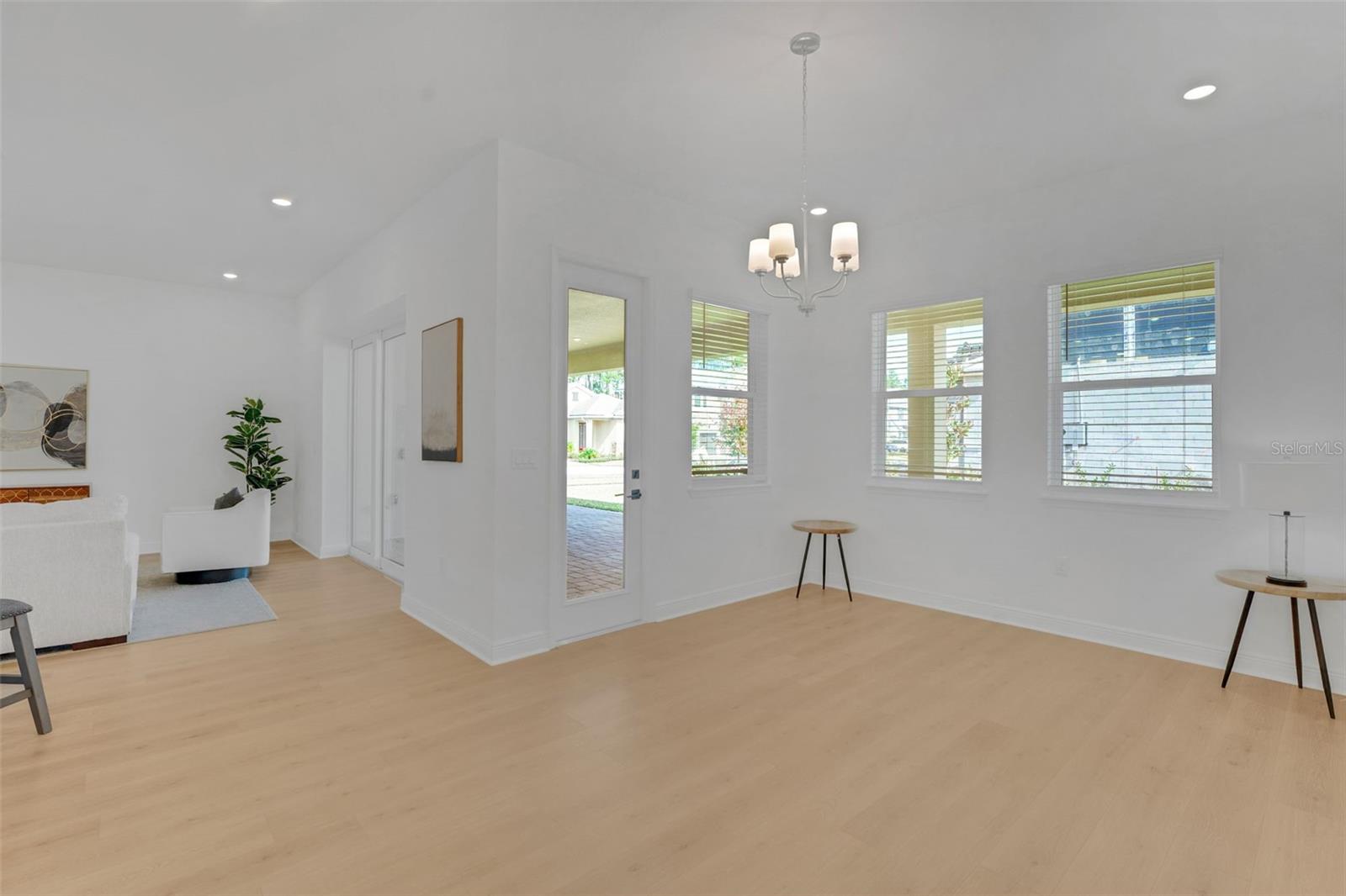 PALMS AT WINDERMERE - Residential