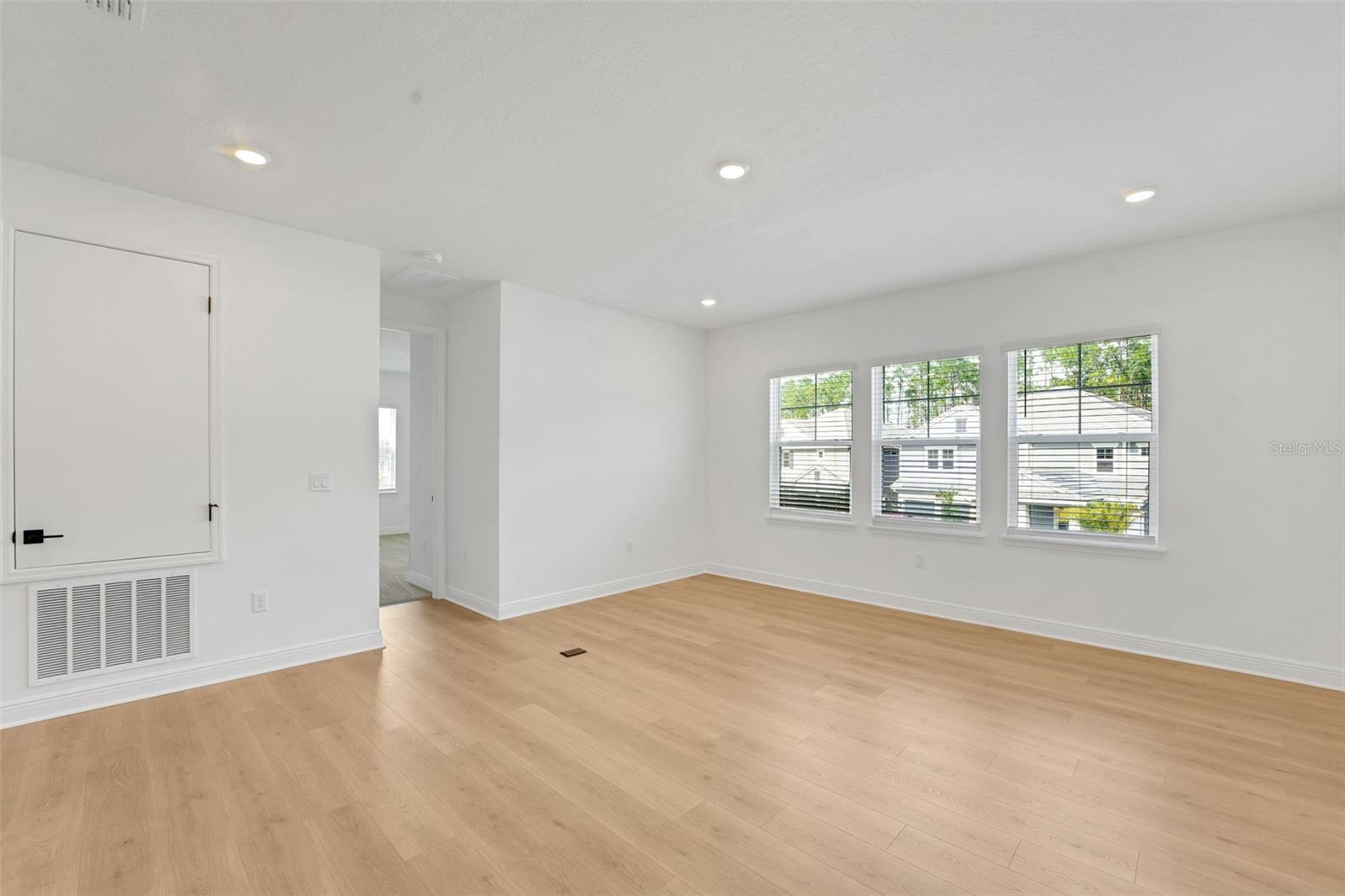 PALMS AT WINDERMERE - Residential