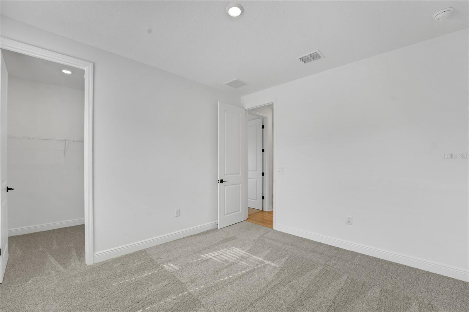 PALMS AT WINDERMERE - Residential