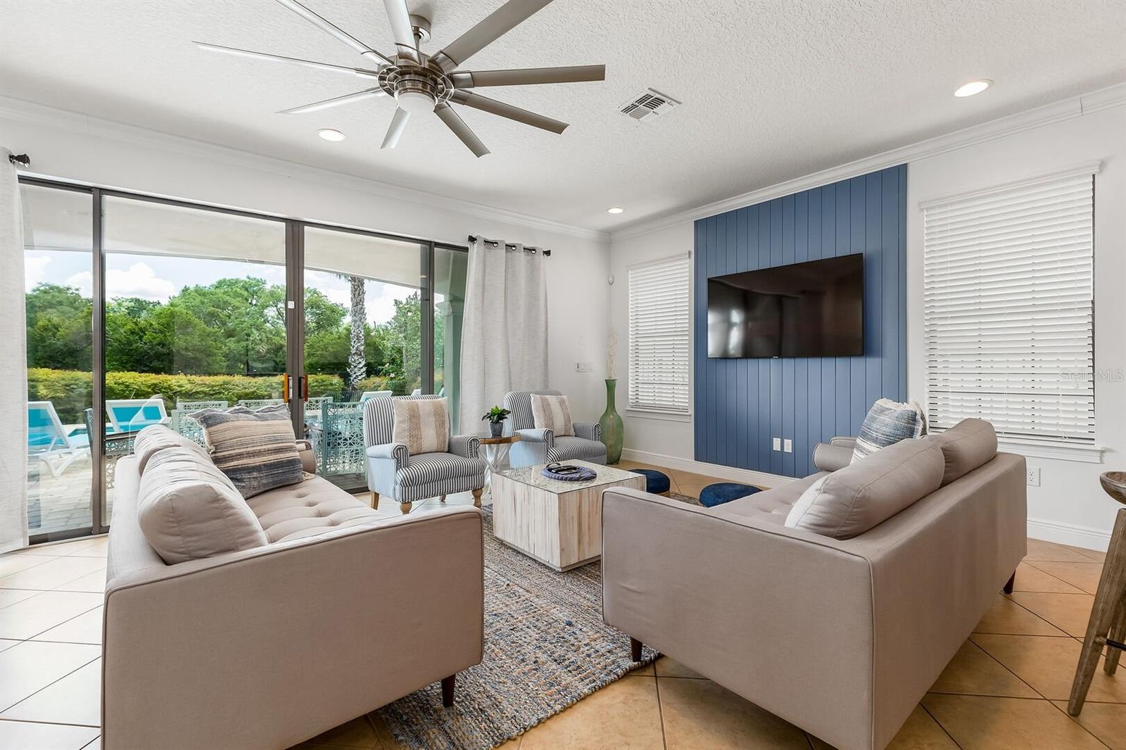 1041 CASTLE PINES COURT