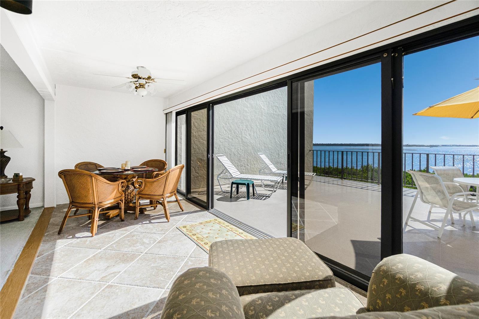 SANDPIPER KEY BLDG 04 - Residential