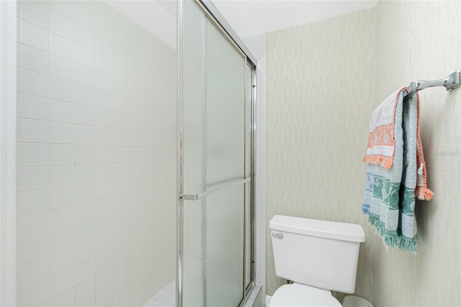 SANDPIPER KEY BLDG 04 - Residential