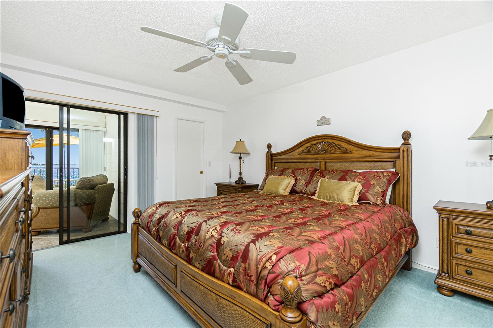 SANDPIPER KEY BLDG 04 - Residential