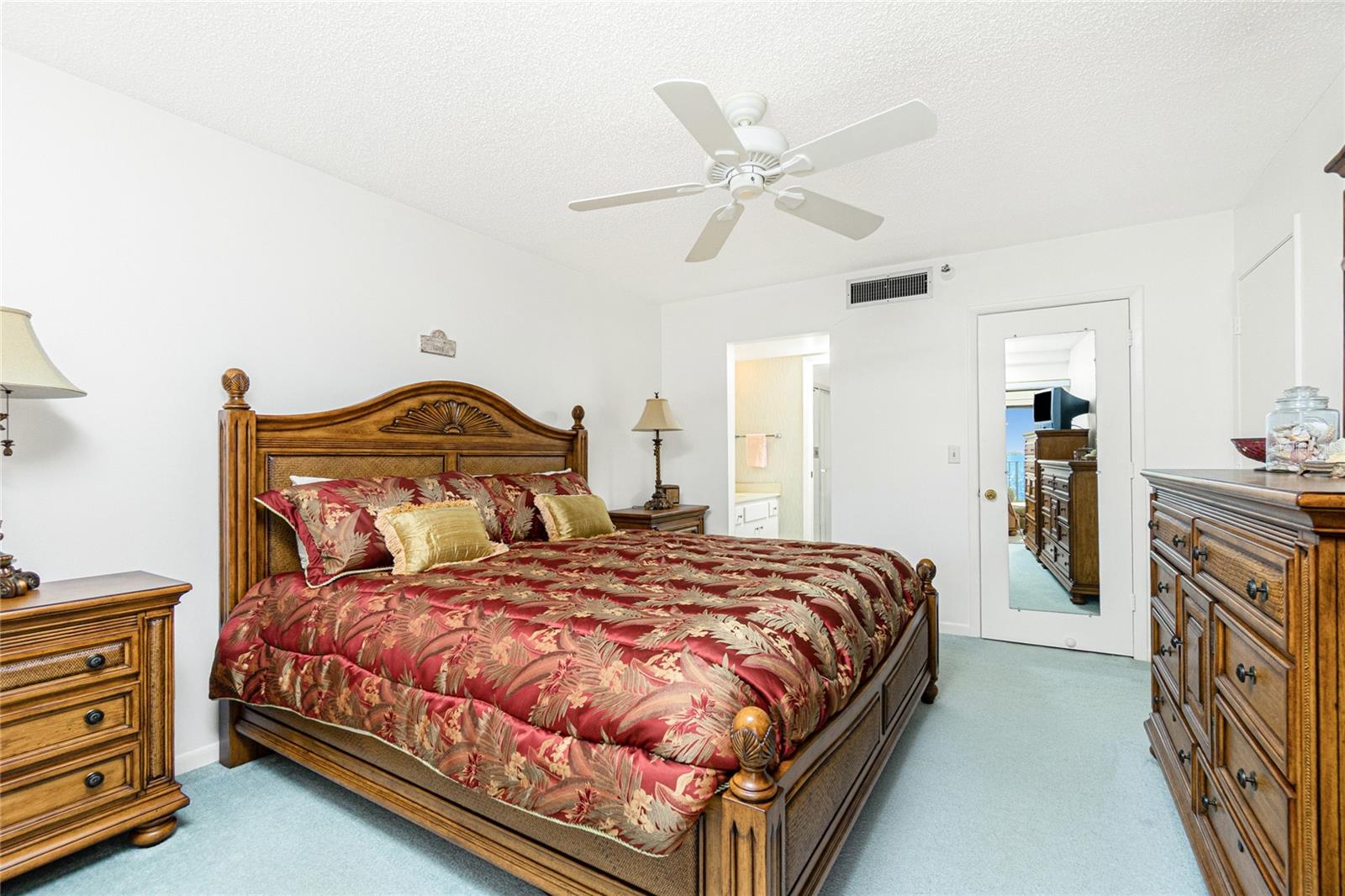 SANDPIPER KEY BLDG 04 - Residential