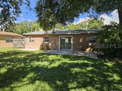 FAIRLAWN PARK UNIT 3 - Residential Lease