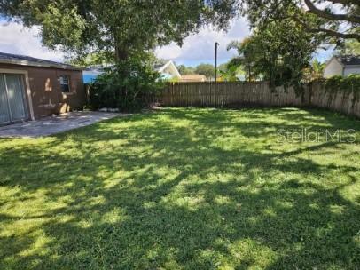 FAIRLAWN PARK UNIT 3 - Residential Lease