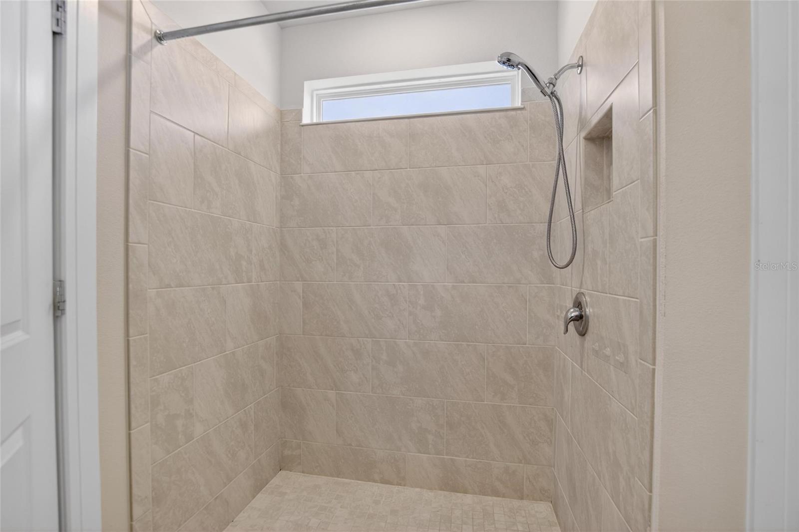 RIVERSTONE PH 1 - Residential