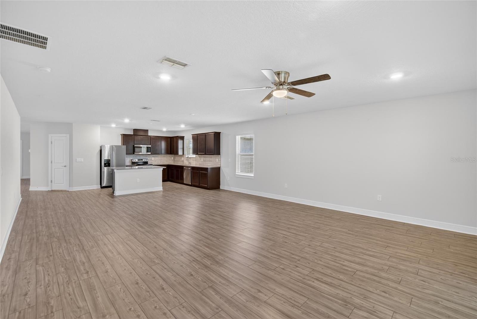 RIVERSTONE PH 1 - Residential