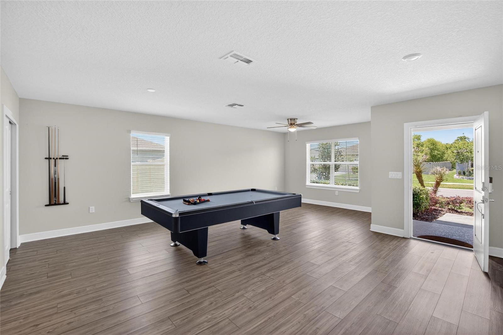 RIVERSTONE PH 1 - Residential