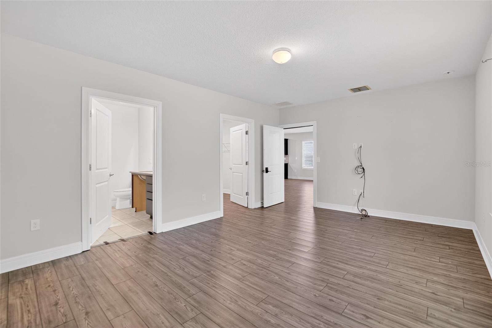 RIVERSTONE PH 1 - Residential