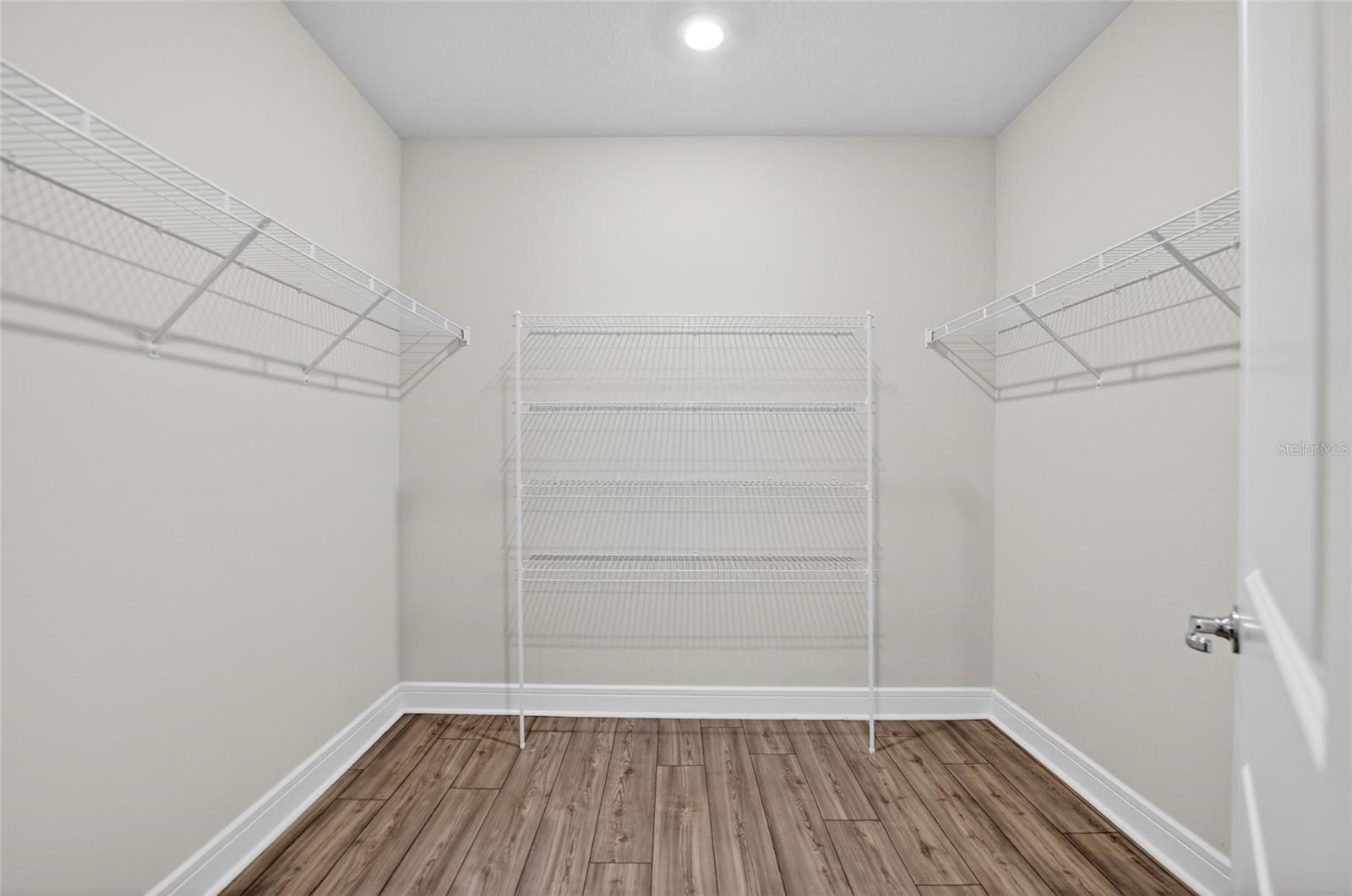 RIVERSTONE PH 1 - Residential