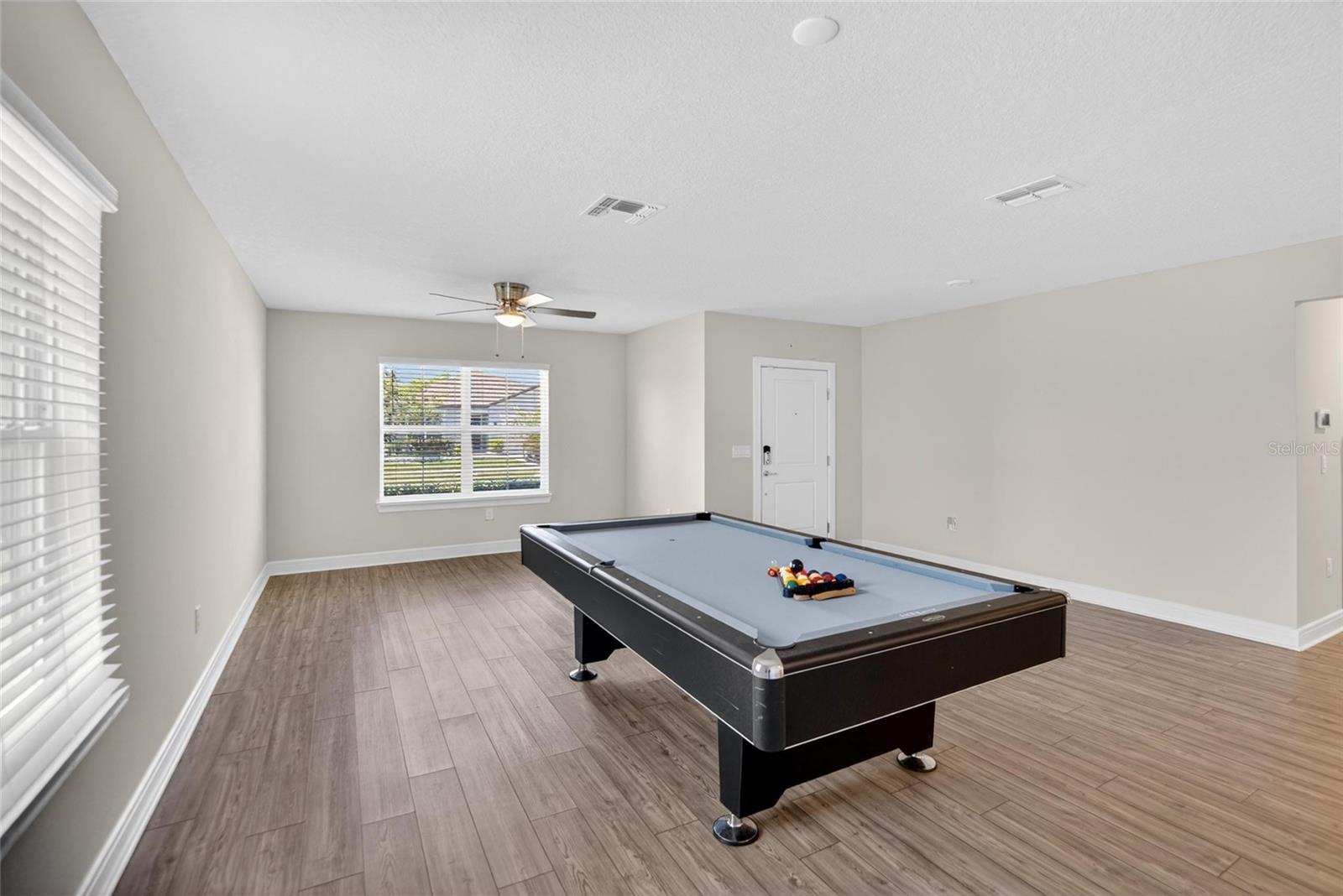 RIVERSTONE PH 1 - Residential