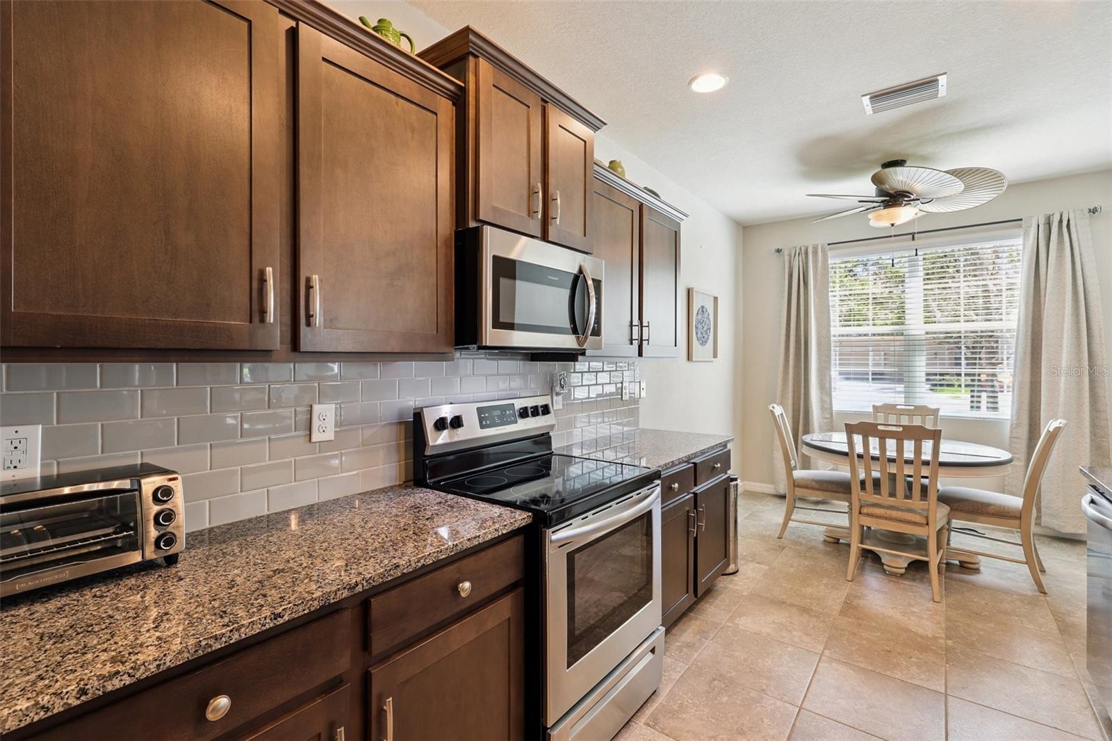 SOLEIL PH 20 - Residential