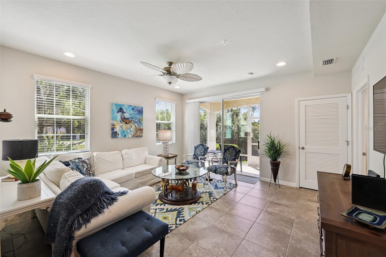 SOLEIL PH 20 - Residential