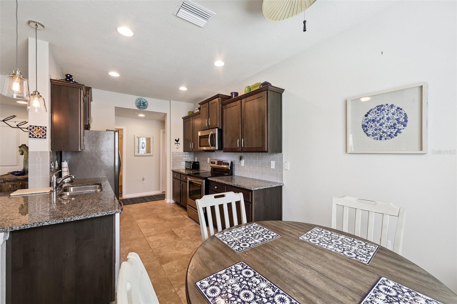 8382 ENCLAVE WAY 102