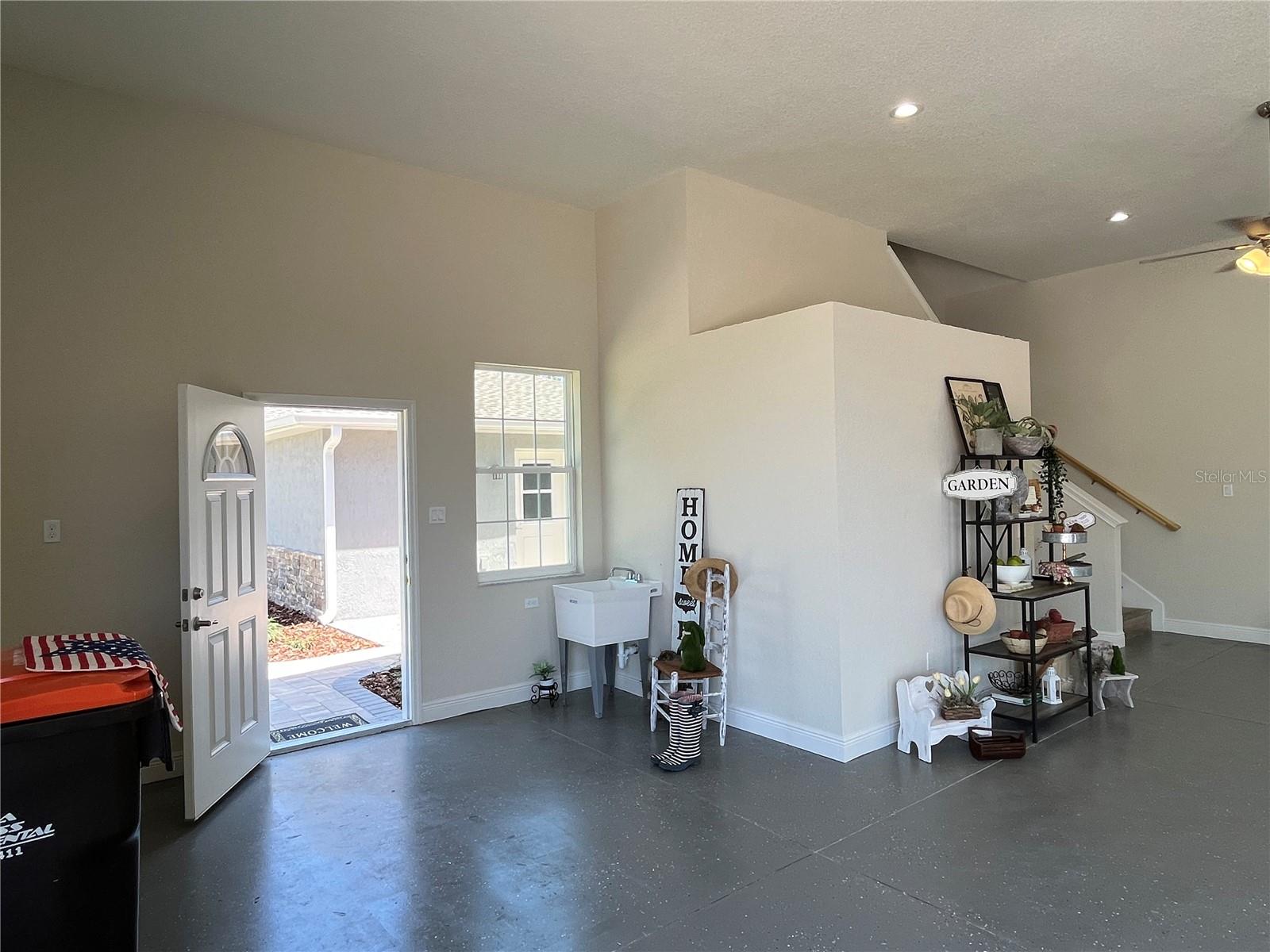 WINDSTREAM A - Residential
