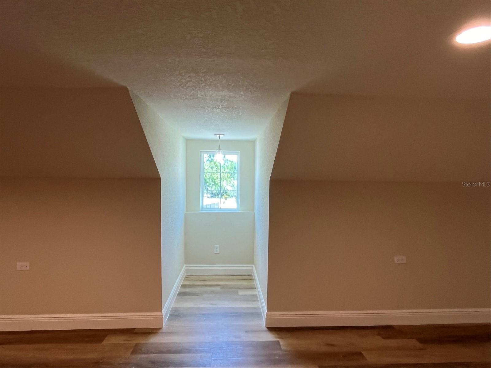 WINDSTREAM A - Residential
