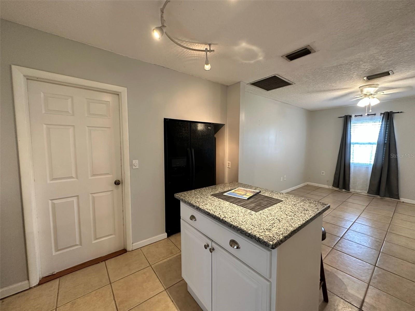 PORT CHARLOTTE SEC 018 - Residential Lease