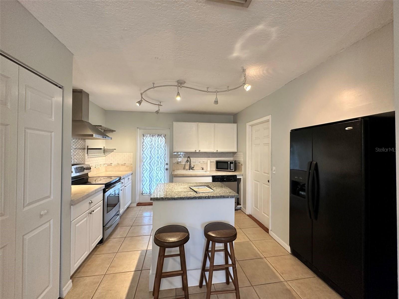 PORT CHARLOTTE SEC 018 - Residential Lease