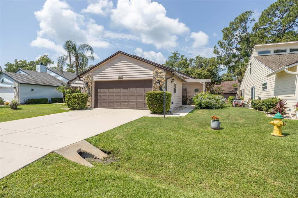 Photo of 120 Gull Circle N, Daytona Beach, FL 32119 (MLS # V4950200)