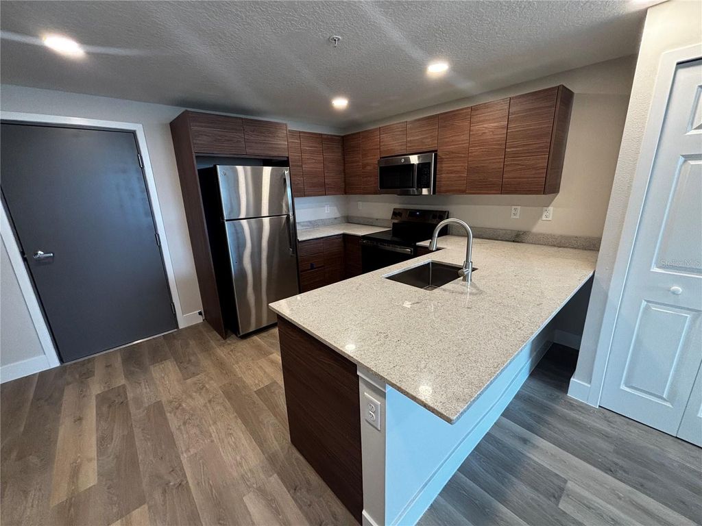 Photo of 4424 S Texas Avenue #314, Orlando, FL 32839 (MLS # O6422069)