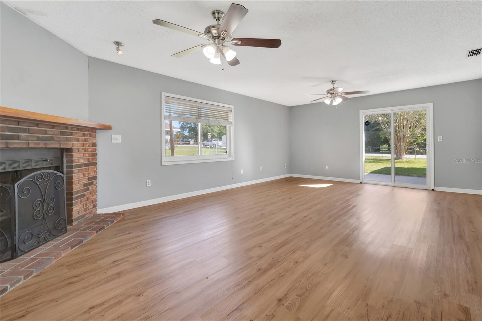 FLORIDA HEIGHTS - Residential Lease