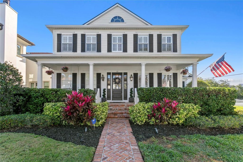 Photo of 12 S Treasure Drive, Tampa, FL 33609 (MLS # TB8486774)