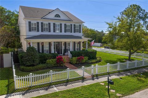 Photo of 12 S Treasure Drive, Tampa, FL 33609 (MLS # TB8486774)