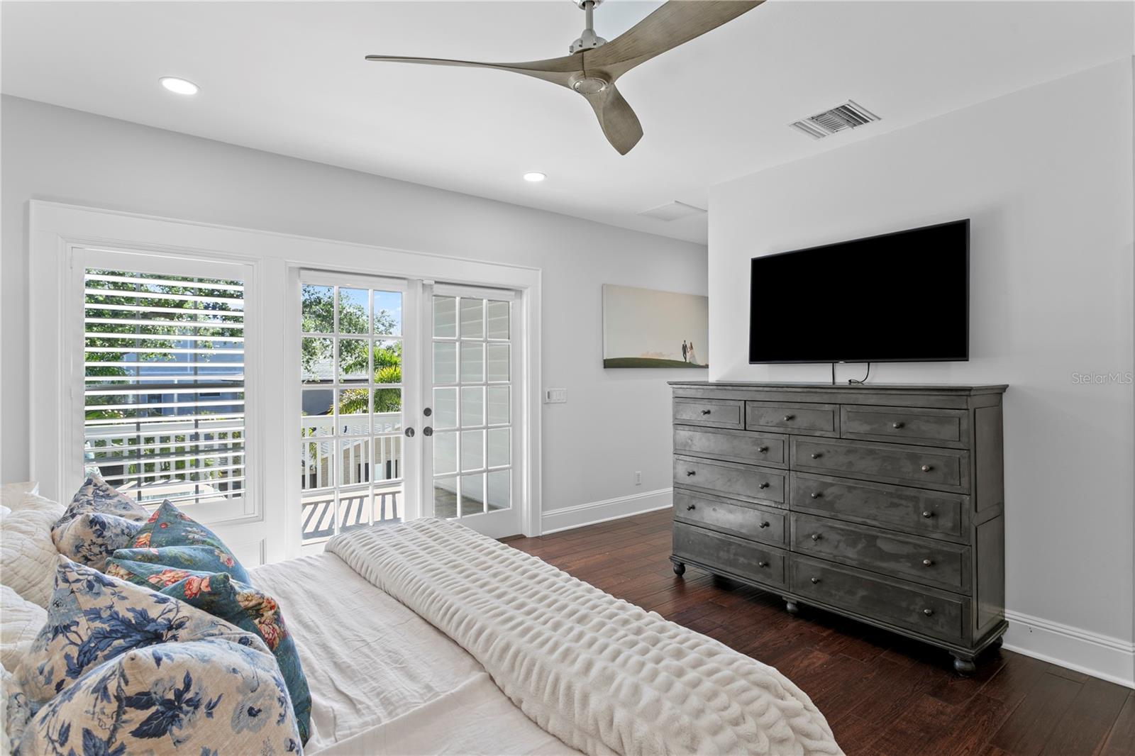 BAYSHORE ESTATES 2 - Residential