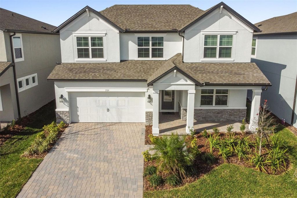 Photo of 7719 Bronze Oak Drive, Wesley Chapel, FL 33545 (MLS # T3513133)