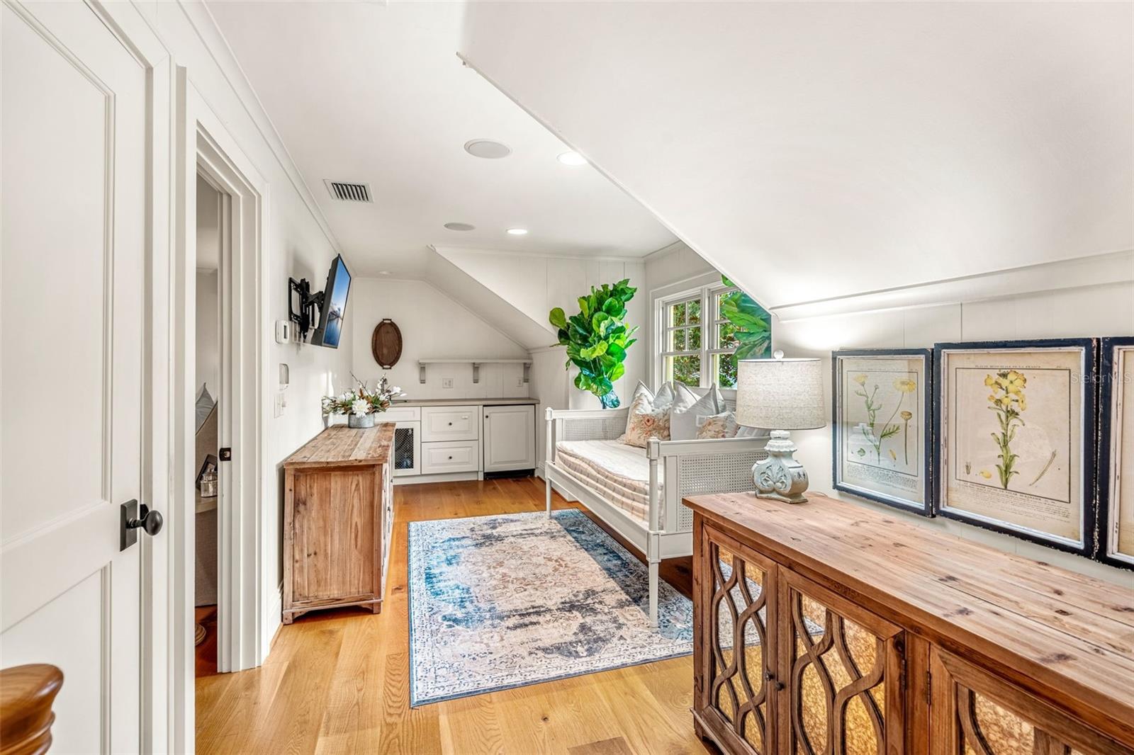 CLOISTER GROVE SUB - Residential