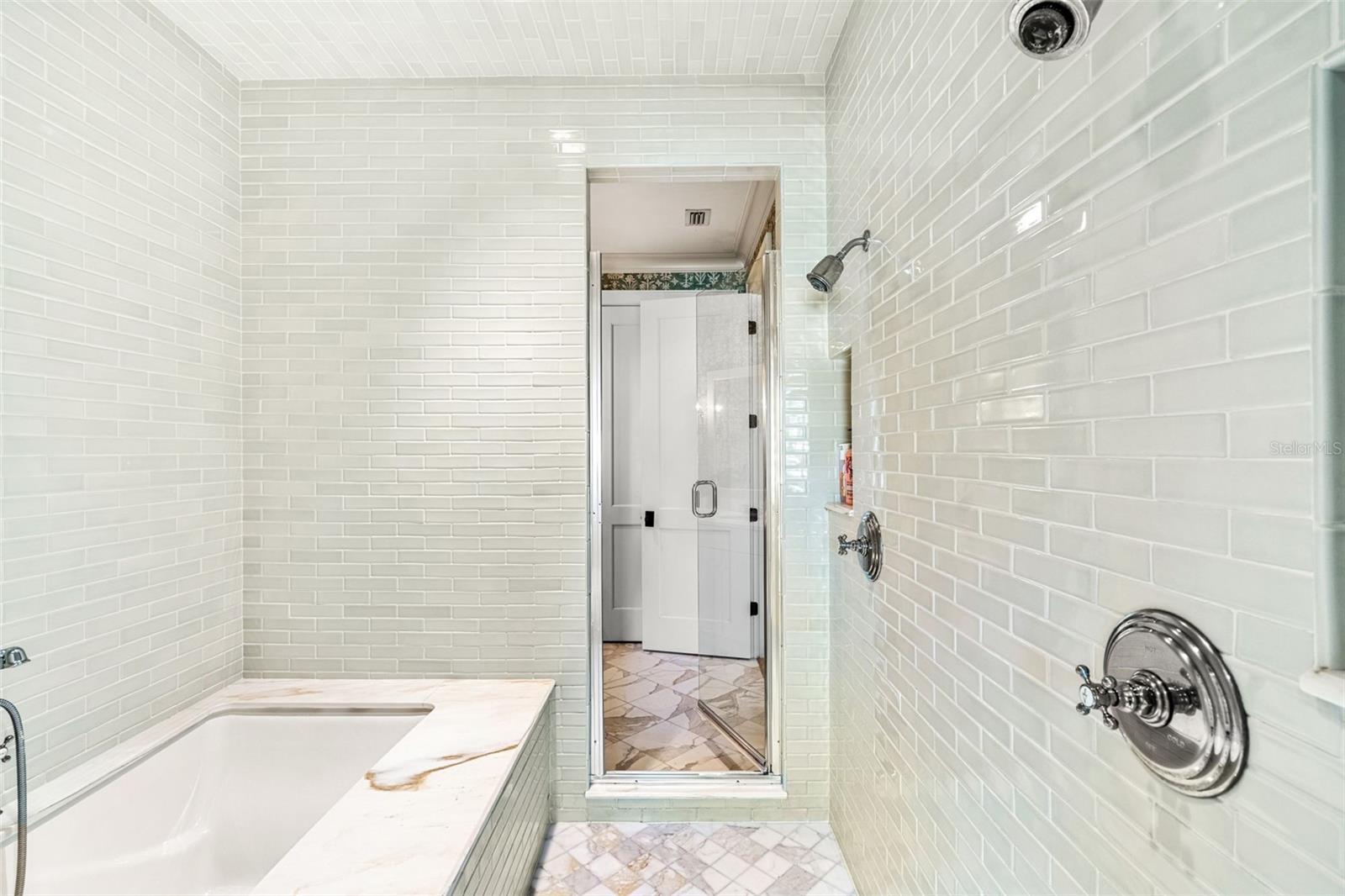 CLOISTER GROVE SUB - Residential