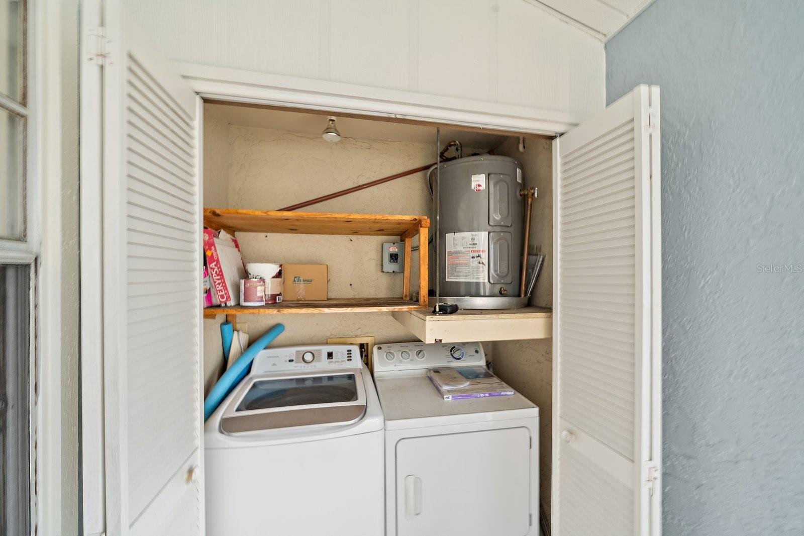 MIRROR LAKE SEC 3 - Residential