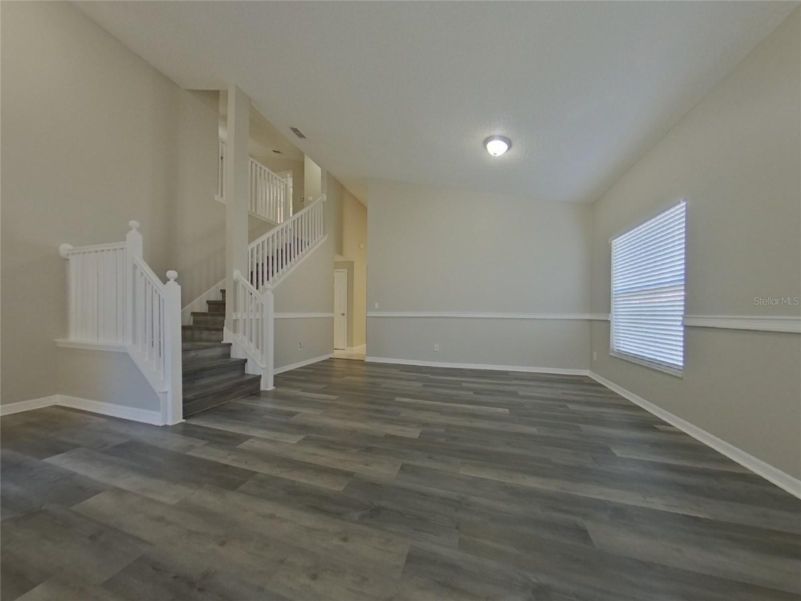 CROSS CREEK PH 02 - Residential Lease